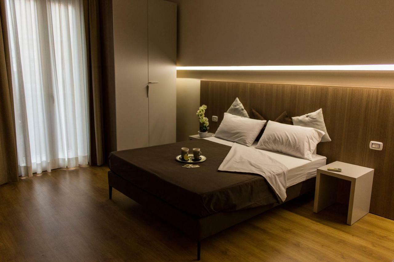 Le Affacciate Bruzie Home Guest House Cosenza Exterior photo